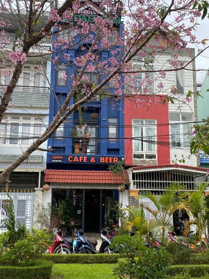 Hostel-John Cafe And Beer Dalat Exterior foto